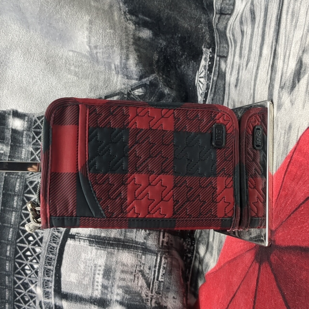 Lug Tandem Zip SE Wallet